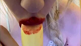 elza kom dance so hot in lingerie wanna suck cock now?