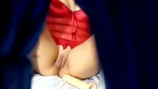 i spied my big ass mexican neighbor rubbing her exquisite pussy nearly got caught holding back my load