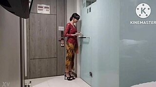 kebaya merah has me emotionally wrecked by asian anal heat