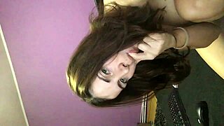 Vixen fucks herself hard with vibrator! 😈🔥