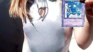 Bonneyuwu Flaunts Sexy Latina Body in Outdoor Cosplay Cards!