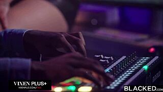 cherry kiss goes crazy on blacked bbc creampie fillup