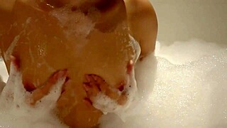 thai teens fuck hard in hotel tub