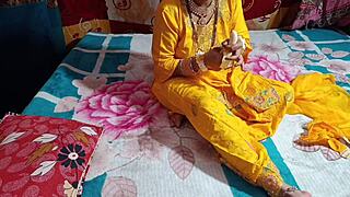 Indian bhabhi teases stepbro with flirty blowjob Hindi chat