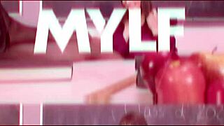 whoa kelly caprice milf milks big load on tits 😍🔥