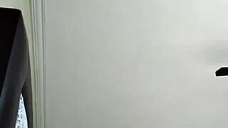 Amateur Milf Fucks Lover Raw In Motel Room