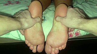 Stepmom Barefoot Legs Get Erotic Foot Massage Closeup