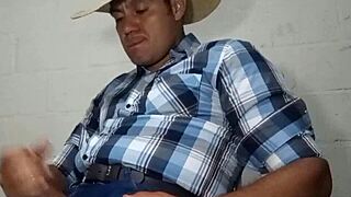 yuri gaúcho's xxl brazilian bear cock gets huge handjob cumload in work break pov homemade hairy armpit fetish