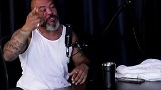 começou como garota de programa... paty raven gets wild on sheer red 😈🔥