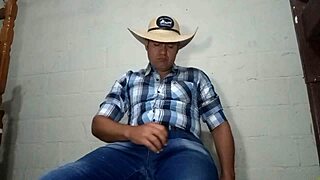 yuri gaúcho's xxl brazilian bear cock gets huge handjob cumload in work break pov homemade hairy armpit fetish