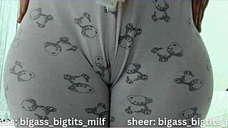 check out this milf's juicy cameltoe spreading wide for some wet pussy play