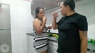 WOW THAT COLOMBIAN LESBIAN LICKS ASS WHILE MUTUAL MASTURBATING SO HOT!