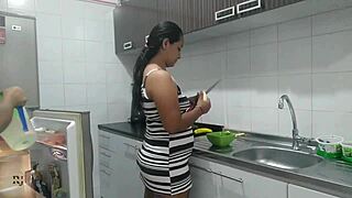 WOW THAT COLOMBIAN LESBIAN LICKS ASS WHILE MUTUAL MASTURBATING SO HOT!