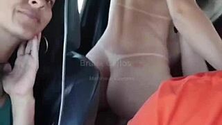 transando no carro com loirinha hotwife... corno filma pra punhetar depois! car blowjob creampie 😏🍆💦