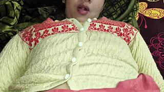 stepbrother rams stepsister's wet hole in raw closeup pounding session