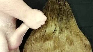 stepmom takes cumshot on long hair without complaint
