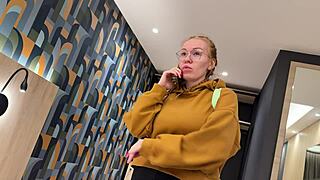 stepmom's wet curves grind on stepson's cock in bed, creampie explodes 😏🔥