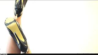 Busty milf Valentina Ricci rides cock hard after funeral in homemade fuck