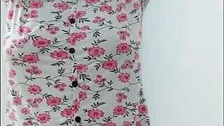 Milf shakes beautiful big ass and big nipples in lingerie dance