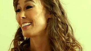 Asian Stepmom and Stepaunt Facesit Lick Squirt on Young Face in Old Young Lesbian Play