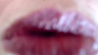 Heatwave desperation leads redhead mature to trade wet pussy for ac repair cash fantasy