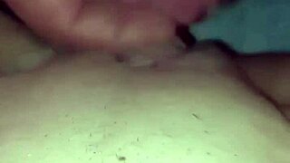 questa troia italiana si fa scopare forte in camera da letto