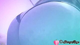 Shereja Rage Wobbles Her Massive Fat Ass in Hypnotic Shaking Dance
