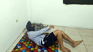 athletic guy flashes small flaccid ugly penis during aerobics