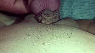 questa troia italiana si fa scopare forte in camera da letto