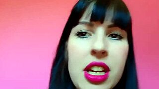 sexy leanne richardson drives me wild with her hot curves