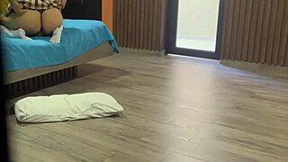 whoa i get home and catch busty stepdaughter wrecking her ass with toy then i jerk off to her moans 💦🍑