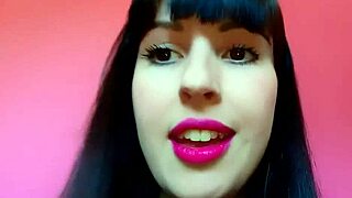 sexy leanne richardson drives me wild with her hot curves