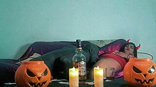 halloween leak fills wife's natural pussy without condom