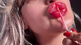mmm big lips tongue out, jerk to my dirty cuck joi talk huh? 