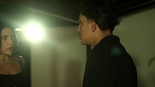 My Milf Neighbor Shakes Her Big Ass In My Face Welcoming Me Home Shaking Teasing