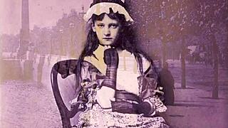 Discover the Hidden Secrets of My Private Vintage World