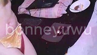 bonneyuwu as leia cosplay teen with small tits gets facial cumshot