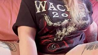 hey girl this hairy pussy hits monster orgasm with huge dildo