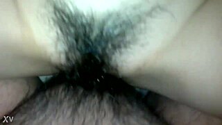 hey, what's this vietnamese couple clip from 2014?