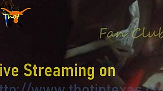 damn this texas thot's pussy gets wrecked by toothbrush vibrator