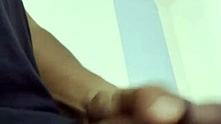 i'm showering on video call and now daddy wants to fuck me