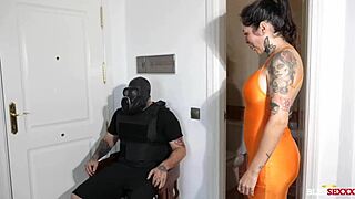 dude with multiple personalities just keeps fucking nonstop