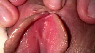 She grabs messy pad for creamy pussy sounds and hot dirty talk