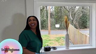 Curvy ebony wax girl licks juicy bbw pussy deep