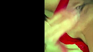 mira este rico video de san valentin con latina curves