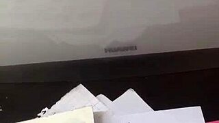 Korean babe kneels begging prof 😩🔗