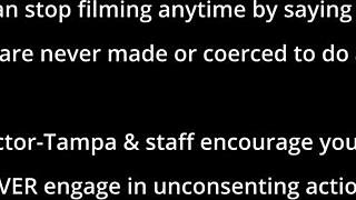 PERVERTED PODIATRIST LILLY JADE'S WILD FOOTJOB FETISH EXPLODES!