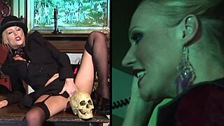 Natalia Faith Fingers Anal in Ecstasy