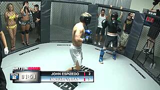 fuckin big tits milf... gotta pound those juggs and ass!!