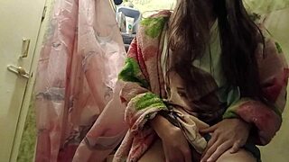 stuck sharing room with parents so i sneak bathroom masturbations